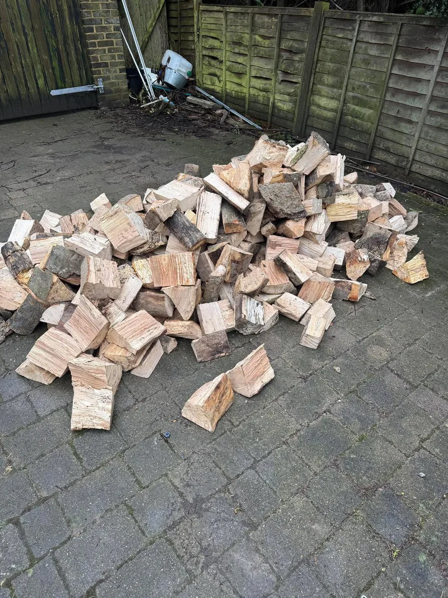 Dense Hardwood Split Grain